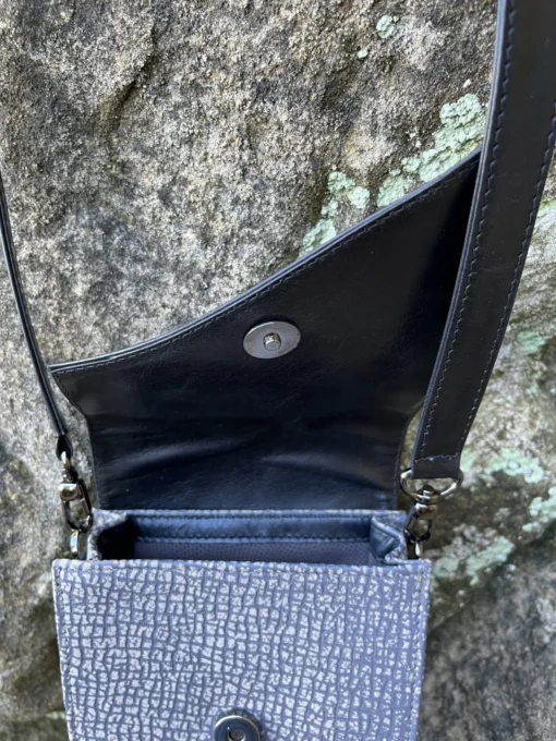 Narcisse Navy Handbag lining